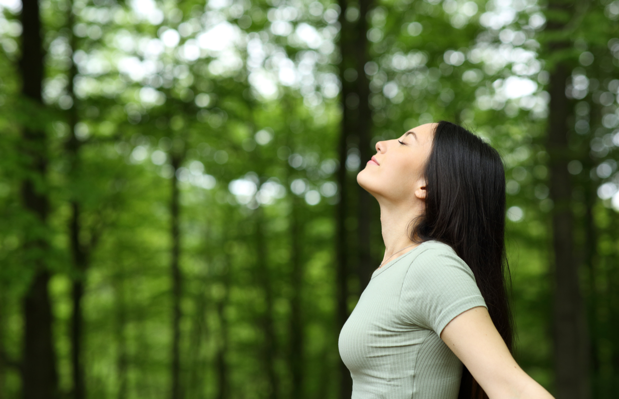 Mindfulness walking: the power of moving meditation | Psychologies